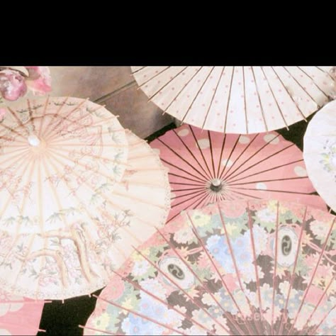 Parasols Alluka Zoldyck, Catty Noir, Japan Aesthetic, Japanese Aesthetic, Garden Roses, English Garden, Pink Aesthetic, Cute Icons, Pretty Pictures