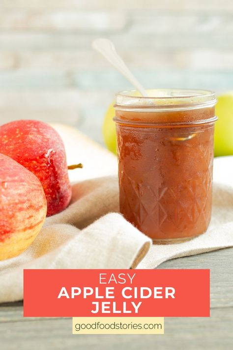 jar of apple cider jelly surrounded by fresh apples Apple Cider Jelly, Apple Cidar, Refrigerator Jam, Making Apple Cider, Canning Jam Recipes, Apple Cider Recipe, Apple Jelly, Jam Recipes Homemade, Apple Jam