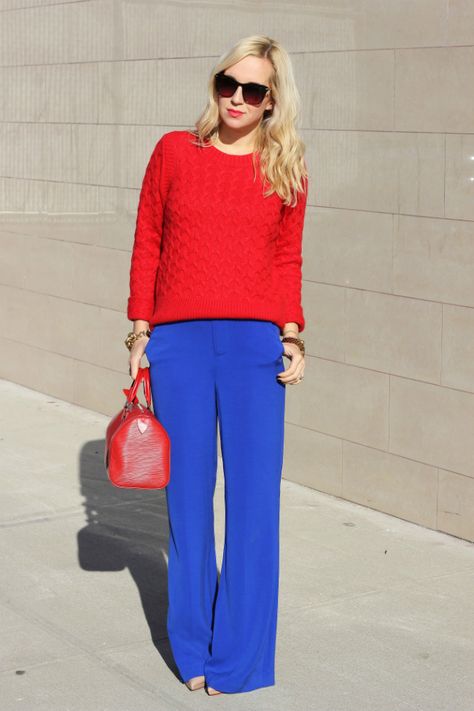 red and blue Cobalt Blue Outfit Color Combos, Bright Pants Outfit, Royal Blue Pants Outfit, Electric Blue Pants, Blue Trousers Outfit, Cobalt Blue Outfit, Hoc Autumn, Cobalt Blue Pants, Bright Blue Pants