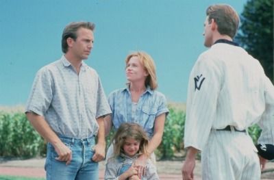 Here are the 12 best movies about fatherhood and being a dad. Field Of Dreams Movie, Amy Madigan, Baseball Movies, Nick Offerman, Sports Movie, Field Of Dreams, Kevin Costner, Movie Sets, Great Movies