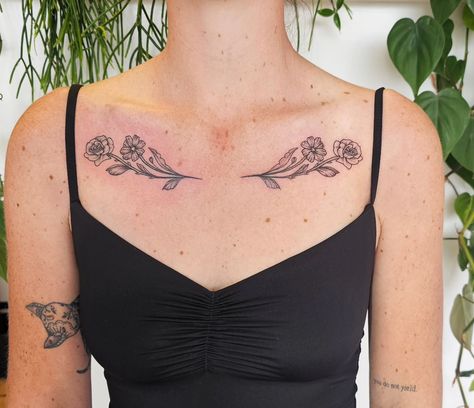 Symmetrical floral chest piece to fit in with the natural shape of the collar bones 😍 Floral Chest Piece, Collar Bone Tattoos, Symmetrical Tattoo, Bone Tattoo, Bone Tattoos, Collar Bone Tattoo, Collar Bone, Chest Piece, Natural Shapes