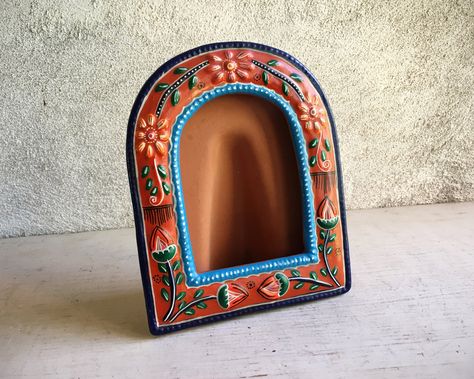 Mexican Terracotta Pottery Picture Frame Rustic Home Decor, Talavera Ceramic Tabletop Photo Holder Talavera Picture Frame, Terracotta Picture Frame, Terracotta Mexican Decor, Mexican Picture Frame, Pottery Picture Frame, Clay Frame Ideas, Clay Picture Frames, Mexican Frame, Ceramic Picture Frames