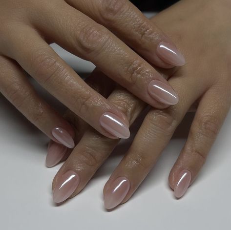 Soft Pink Nails, Pink French Nails, Elegant Manicure, Glitter Manicure, Nail Drawing, Almond Nails Designs, Work Nails, Vacation Nails, Bridal Nails