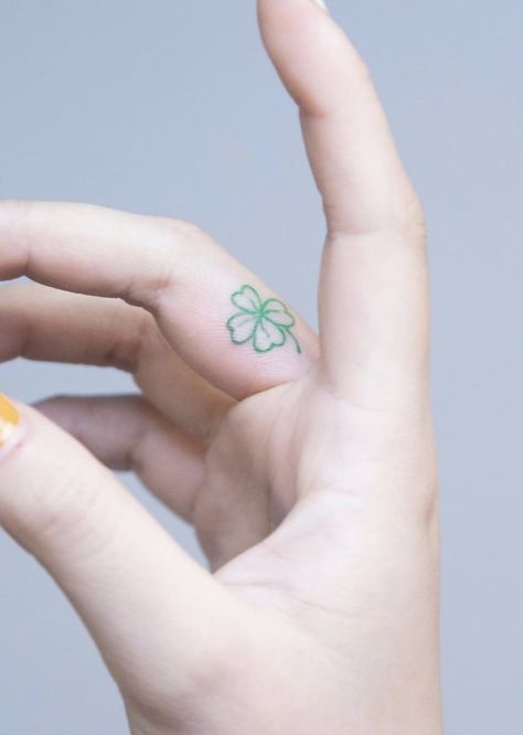 Clover Leaves Tattoo, Irish Four Leaf Clover Tattoo, Four Leaf Clover Finger Tattoo, Celtic Clover Tattoos, Clover Tattoo Ideas, Four Leaf Clover Tattoos, 4 Leaf Clover Tattoo, Smaller Tattoos, Leaf Clover Tattoo