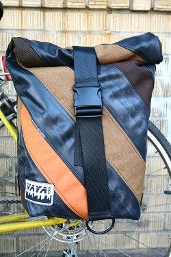 Gadling Gear Review: Vaya Pannier Hybrid Bicycle Bag - Gadling Upcycled Bike, Hybrid Bicycle, Bicycle Panniers, Bike Bags, Bike Panniers, Mojo Bags, Bicycle Sport, Rolltop Backpack, Commuter Bicycle