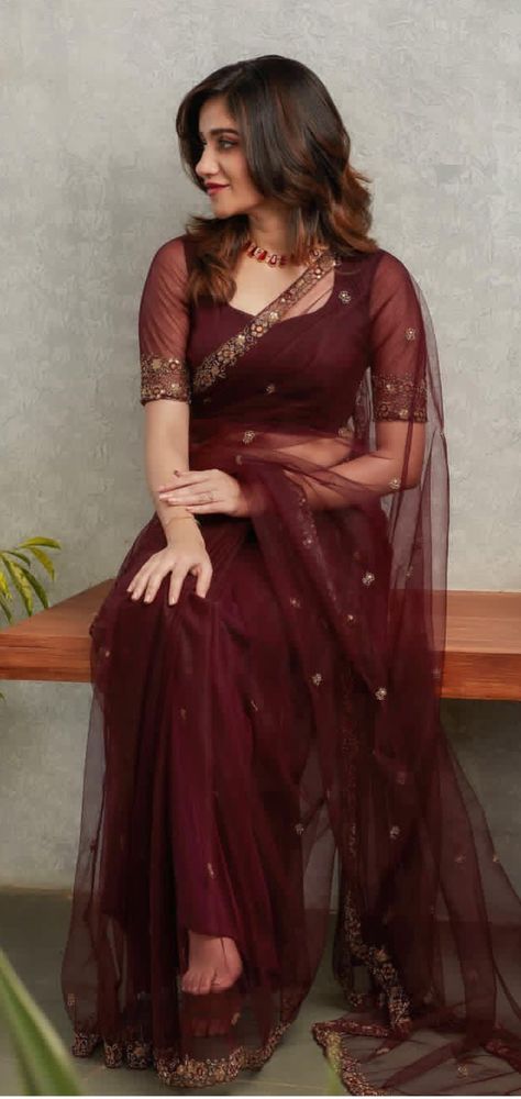 Mehroon Saree Look, Maroon Net Saree, Maroon Georgette Saree, Maroon Sequin Saree, Maroon Saree, Saree Designs Party Wear, Saree Trends, Indian Beauty Saree, Saree Designs