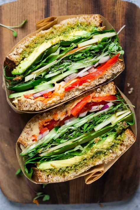 Ultimate Veggie Sandwich - The Kitchen Girl Veggie Sandwich Ideas, Vegetarian Sandwich Ideas, Bagel Sandwich Lunch, Best Veggie Sandwich, Grilled Veggie Sandwich, Sandwiches Vegetarian, Veggie Sandwich Recipes, Veggie Sandwiches, Grilled Vegetable Sandwich