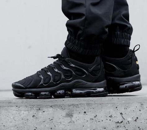 Sneaker Shouts™ on Twitter: "PRICE DROP: Over 30% OFF the Nike Air VaporMax Plus "Triple Black"   BUY HERE: https://t.co/09Mbh3do7X… " Nike Air Vapormax Plus Outfit, Nike Vapormax Plus Outfit, Nike Vapormax Outfit Men, Vapormax Outfit Men, Vapormax Plus Outfit, Vapormax Plus Black, Nike Vapormax Plus, Air Vapormax Plus, Nike Air Vapormax Plus