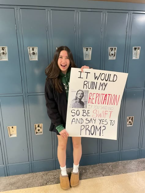 1989 Hoco Proposal, Taylor Swift Date Ideas, Taylor Swift Homecoming Proposal, Taylor Swift Promposal, Comic Miles Morales, Hoco Signs, Cute Hoco Proposals, Comic Expressions, Miles Morales Icon