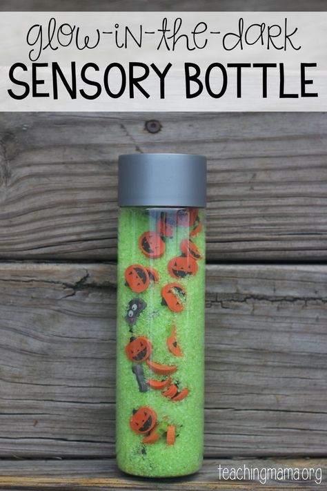 Glow in the dark Halloween sensory bottle                                                                                                                                                                                 More Halloween Lesson Plans, Fall Sensory, Daycare Rooms, Infant Art, Teaching Mama, Discovery Bottles, Glow In The Dark Halloween, Sensory Bottle, Sensory Wall