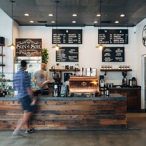 Cashier Counter Design, Industrial Coffee Shop, Cashier Counter, Coffee Shop Counter, Restaurant Counter, Café Design, Small Coffee Shop, Coffee Bar Design, It's Wednesday