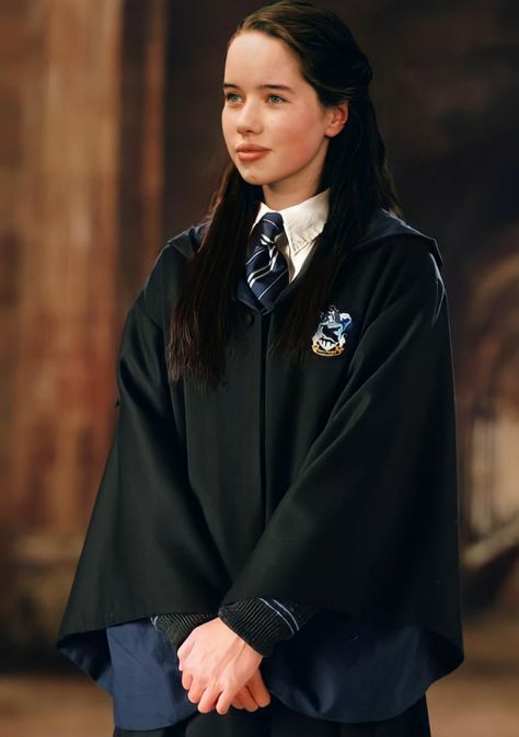 Susan Pevensie, Ravenclaw Ravenclaw Uniform, Narnia Cast, Narnia Movies, Susan Pevensie, Hogwarts Uniform, Narnia Prince Caspian, Harry Potter Face, Anna Popplewell, Narnia 3