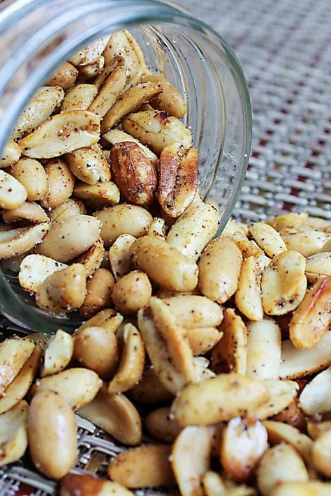 Spiced Peanuts Recipes, Ranch Peanuts Recipe, Seasoned Peanuts Recipes, Seasoned Peanuts Homemade, Sweet And Spicy Peanuts Recipe, Salted Roasted Peanuts Recipe, Spicy Nuts Recipe Holidays, Spicy Roasted Peanuts Recipe, Peanut Snacks