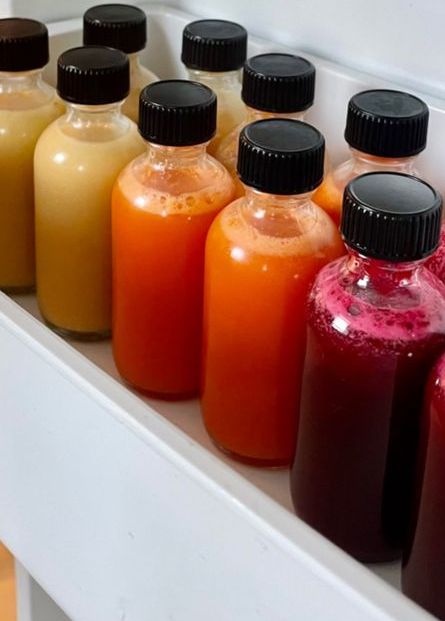 Juicing Vision Board, Juicing Astetic, Fresh Juices Aesthetic, Juice Astethic, Juice Shots Aesthetic, Juice Asthetic Picture, Wellness Shots Aesthetic, Juice Aesthetic Fruit, Healthy Juice Aesthetic