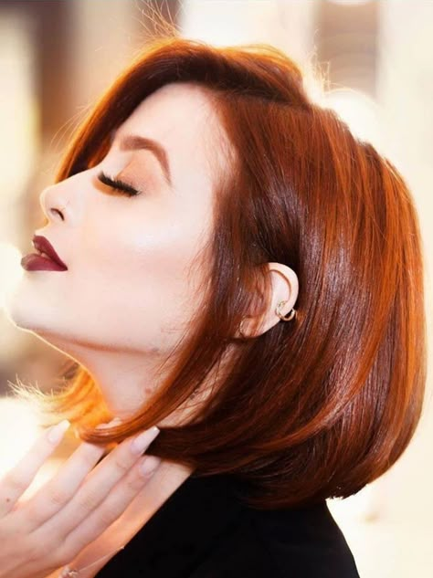 Short Red Hair, Bob Hairstyles For Thick, Ginger Hair Color, Hair Color Auburn, Copper Hair Color, Haircuts For Medium Hair, Hair Color And Cut, Red Hair Color, Hair Inspiration Color