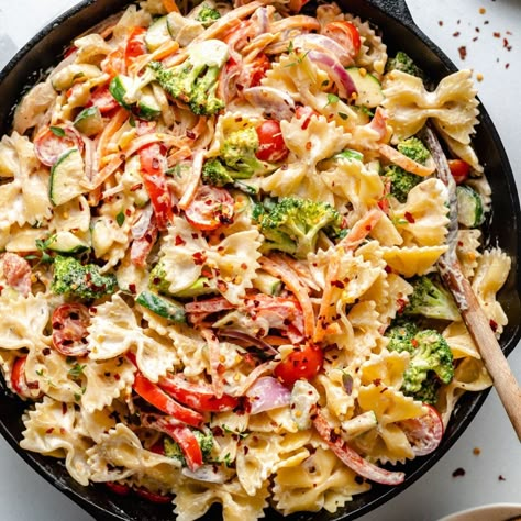 Vegan Pasta Primavera with Garlic Cashew Sauce | Ambitious Kitchen Vegan Pasta Primavera, Ambitious Kitchen Recipes, Creamy Vegan Pasta, Pasta Primavera Recipe, Dairy Free Pasta, Cashew Sauce, Ambitious Kitchen, Chicken Pasta Bake, Creamy Garlic Sauce