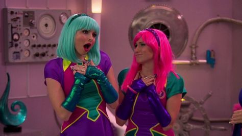 Heathers Costume, Linda And Heather, Landry Bender, Mike And Ike, Liv And Maddie, Hoco Dress, Best Duos, Dove Cameron, Halloween Carnival