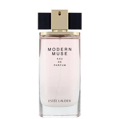 An innovation of duality crossing a shimmering jasmine accord with a trail of stylish woods. Modern Muse inspires a sensual movement into creative energies, a charismatic femininity and a reserved yet potent confidence. The post Estée Lauder Modern Muse Eau de Parfum Spray 100ml first appeared on TOPS Cosmetics UK. Estee Lauder Modern Muse, Estee Lauder Perfume, Perfume Sale, Madagascar Vanilla, Grande Cosmetics, Modern Muse, Bumble And Bumble, Estée Lauder, Best Perfume