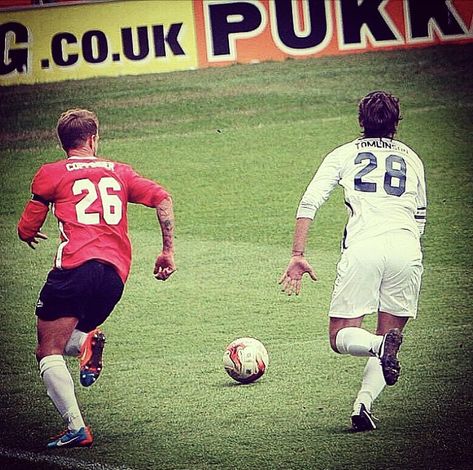 James Coppinger (Doncaster Rovers football player) posted this throw back picture with Louis, from 2015. (October 18th) Doncaster Rovers, Back Pictures, Larry Stylinson, Soccer Ball, Louis Tomlinson, Getting Old, Football Players, Your Eyes, Toronto