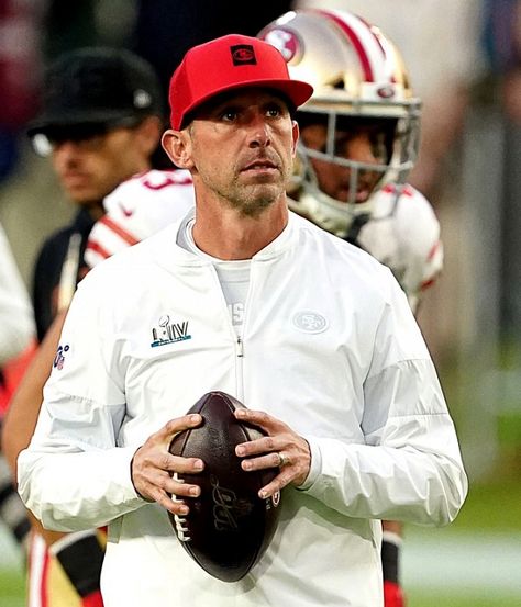 Kyle Shanahan, Winnipeg Blue Bombers, 49ers Quarterback, Football 49ers, Canadian Football League, One Championship, Texas Christian University, Sprained Ankle, University Of Tennessee