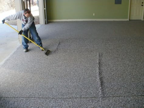 High-traffic areas require high-performance coating systems for the ultimate garage flooring ideas. Making use of an extremely sturdy hybrid polymer, their garage flooring coatings are four times more powerful and also extra adaptable than conventional epoxy. #garageflooringbyracedeck #garageflooringtilesideas #garageflooringideascheap #garageflooringepoxydiy Rinnovo Garage, Best Garage Floor Epoxy, Cheap Patio Floor Ideas, Garage Layout, Epoxy Floor Basement, Garage Floor Finishes, Garage Flooring Options, Epoxy Garage Floor Coating, Epoxy Floor Paint