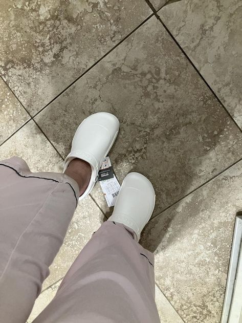 Oh my gosh these are sooooo comfortable , I’ve never had a pair not to mention their non slip !! WIN WIN 🏆 My feet don’t hurt as bad as they did either from other shoes. I’m a nurse aide and in food service so I’m on my feet alot .. well worth it !!! Nurse Aide, Food Service, Work Shoes, Mule Clogs, Worth It, Oh My, Clogs