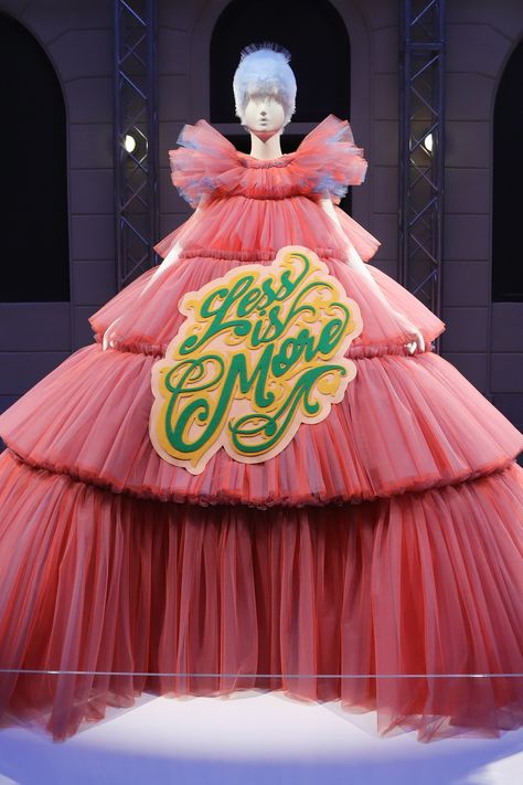 Met Gala 2019: All of the images from the exhibition "Camp: Notes on Fashion" Camp Met Gala Aesthetic, Camp Notes On Fashion Aesthetic, Camp Fashion Style, Camp Aesthetic Fashion, Camp Style Fashion, Camp Fashion Aesthetic, Campy Aesthetic, Kitch Style, Camp Couture