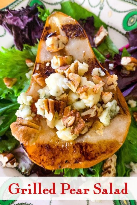 Grilled Pears, Gorgonzola Salad, Pear Salad Recipes, Roasted Pear, Grilled Fruit, Pear Salad, Pear Recipes, Bleu Cheese, Classic Southern