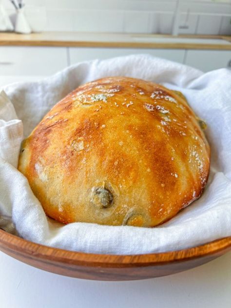 No Knead Olive Bread - The Modern Nonna No Knead Garlic Bread, Soughdough Bread, No Knead Olive Bread, Olive Bread Recipe, The Modern Nonna, Modern Nonna, Peasant Bread, Savory Baking, Almond Tart