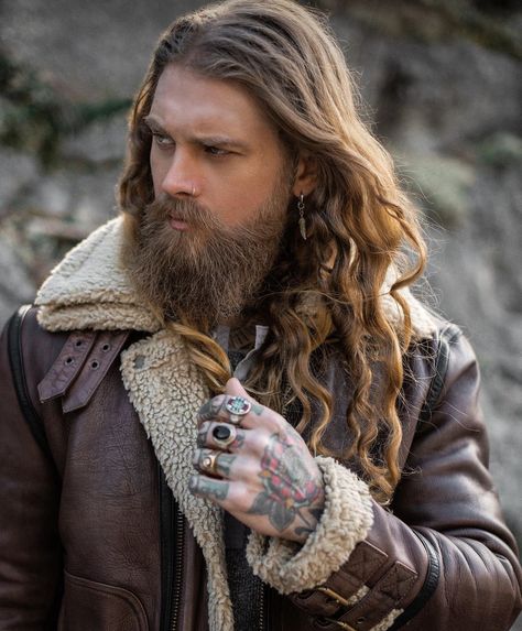 Josh Mario John, Long Hair Beard, Boys Long Hairstyles, Book Boyfriends, Hair And Beard Styles, Vikings, Long Hair, Style Me, Mario