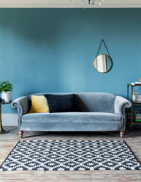 light blue velvet sofa - Trendir Antique Style Sofa, Teal Velvet Sofa, Light Blue Sofa, Trendy Sofas, Grey Velvet Sofa, Blue Velvet Sofa, Velvet Couch, Corner Sofa Set, Antique Sofa