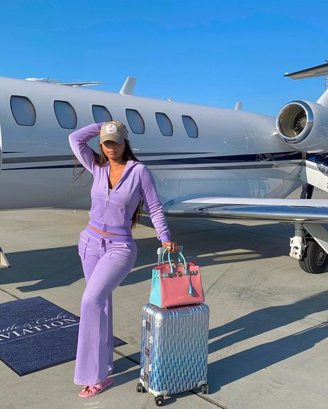 Jordy C, Airport Fits, Wealthy Women, Rich Girl Lifestyle, Rich Lifestyle, Luxury Lifestyle Dreams, Photos Tumblr, Future Lifestyle, Rich Life