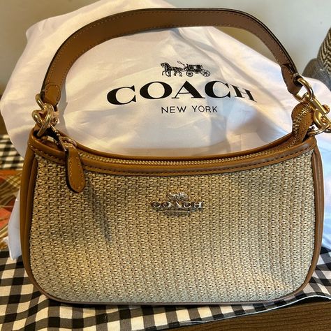 COACH Teri 2way Shoulder Bag Crossbody Straw/Leather Latte CR350 Coach New York, Bags Coach, Coach Handbags, Coach Bags, Cross Body, Straw, Bag Lady, Sleek, Shoulder Bag