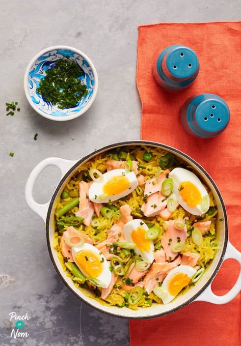 Pinch Of Yum Salmon, Salmon Recipes Coconut Milk, Salmon Kedgeree Recipe, Pinch Of Nom Breakfast, Pinch Of Nom Recipes Chicken, Pinch Of Nom Recipes Low Calorie, Kedgeree Recipe, Pinch Of Nom, Low Calorie Cooking