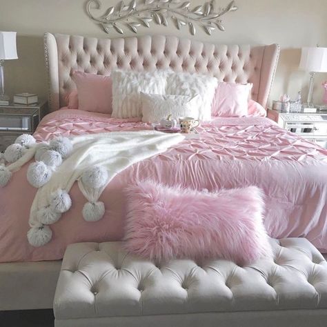 Pink Bedroom Design, Luxury Room Bedroom, Pink Bedroom Decor, Classy Bedroom, Pink Room Decor, Pink Bedrooms, Girly Room, Cute Bedroom Decor, Redecorate Bedroom