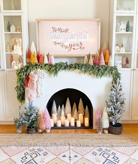 Girly Fireplace Decor, Old Fashion Christmas Float Ideas, Coral Christmas Decor, Christmas Fireplace Mantel Decor, Anthro Christmas, Fireplace Mantel Decor Ideas, Christmas Fireplace Mantel, Christmas Fireplace Mantels, Mantel Decor Ideas