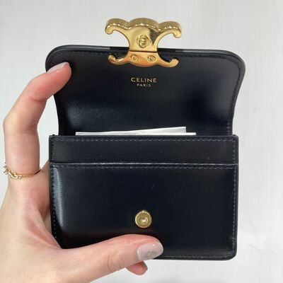 Celine Card Holder, Celine Triomphe Wallet, Celine Accessories, Swag Bag, Celine Wallet, Designer Wallets, Celine Bags, Celine Bag, Cute Bags