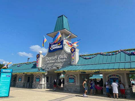 Dorney Park Entrance Building Theme Park Entrance Design Concept Art, Amusement Park Entrance, Theme Park Entrance, Dorney Park, Best Roller Coasters, Block Plan, Wooden Roller Coaster, Park Entrance, Allentown Pennsylvania