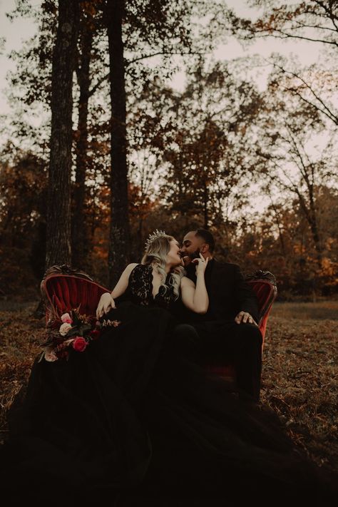 Dark Bride Photoshoot, Witchy Fall Wedding, Vampy Wedding, Haunted Wedding, Dark Romantic Wedding, Chris Cerulli, Goth Bride, Wedding Gothic, Dark Wedding Theme