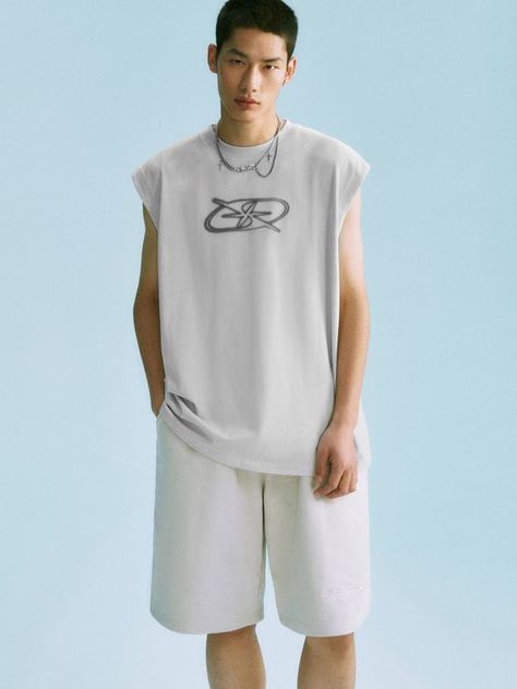 Excellent type of raw but I recommend taking a larger size Sleeveless Top Outfit Men, Sleeveless Shirt Outfit Men, Sleeveless Outfit Men, Sleeveless Top Men, Tank Top Outfits Men, Sleeveless Shirt Outfit, Sleeveless Top Outfit, White Tank Top Outfit, Half Sleeve Hoodie