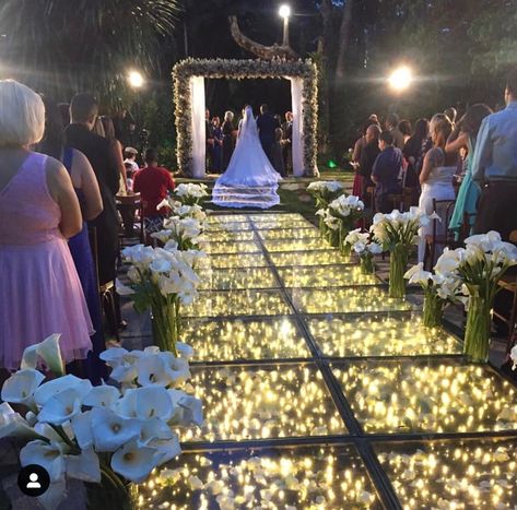 Wedding Walkway Ideas, Wedding Walkway, Glass Walkway, Wedding Walk, Reception Stage Decor, Esthetician Room Decor, Walkway Ideas, Esthetician Room, Church Wedding Decorations