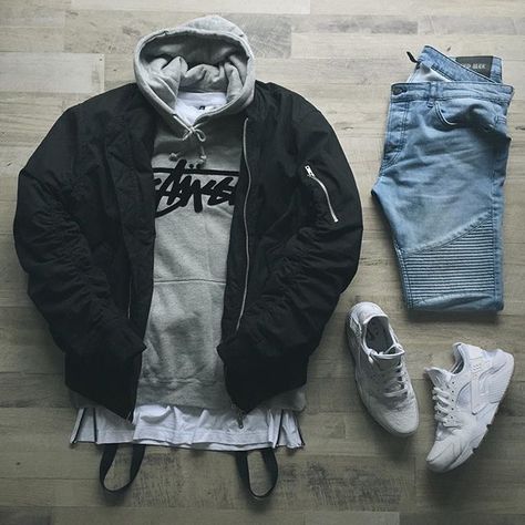 Urban Fashion Girls, Urban Fashion Trends, Streetwear Mode, Hipster Man, Clothes And Shoes, Outfit Grid, Mens Fashion Urban, Mens Fashion Streetwear, Mens Fashion Fall