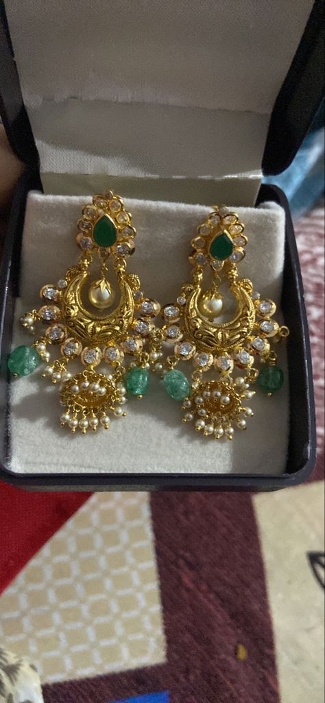 Earrings Gold Indian Simple, Ear Rings Gold Indian, Chandbali Earrings Gold Latest, Indian Daily Wear, Lakshmi Earrings, Ear Rings Gold, Chandbali Earrings Gold, Earrings Gold Indian, Ruby Jewelry Necklaces