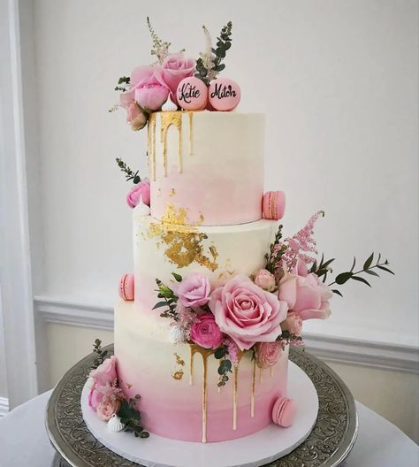 Engagement Cakes 2 Tier, 3 Teir Cakes Ideas, 3 Tier Birthday Cake For Women, 2 Teir Birthday Cake Ideas, 3 Tier Cake Designs For Birthday, 3 Tier Cake Birthday, 2 Tier Flower Cake, 2 Tier Birthday Cake, 3 Tier Birthday Cake