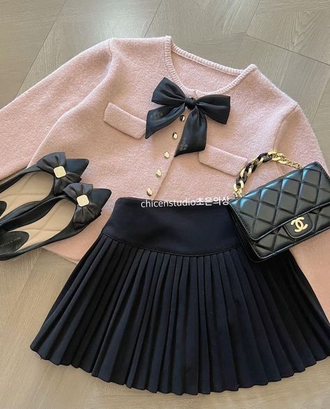 Classy Preppy Outfits, Sophisticated Outfits, Estilo Preppy, Fancy Outfits, Korean Outfits, Casual Style Outfits, Preppy Outfits, Boho Chic Fashion, Outfits Casuales