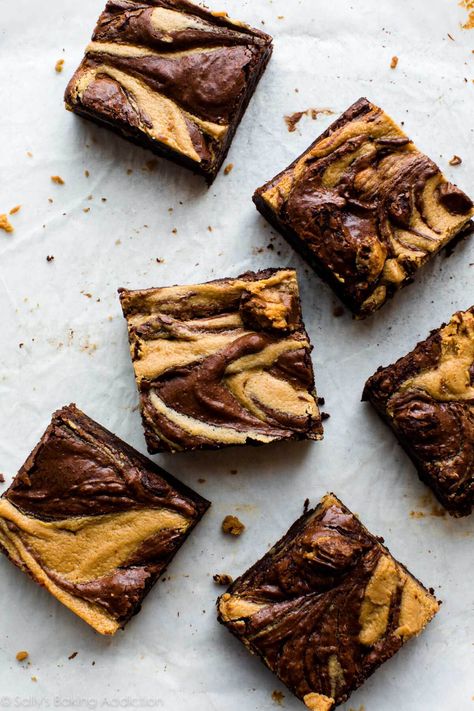 Peanut Butter Brownies Recipe, Peanut Butter Swirl Brownies, Easy Homemade Desserts, Pumpkin Cravings, Caramel Pumpkin, Pumpkin Brownies, Coconut Dessert, Best Brownie Recipe, Brownies Recipe Homemade