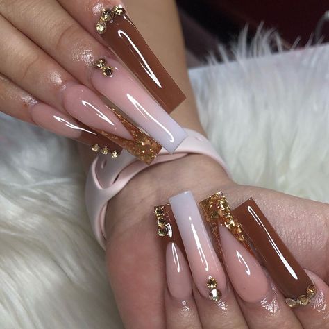 Diamond Nail Designs, Wedding Acrylic Nails, Brown Acrylic Nails, Long Square Nails, Magnolia Park, Acrylic Nail Set, Baddie Nails, Swarovski Nails, Cute Acrylic Nail Designs