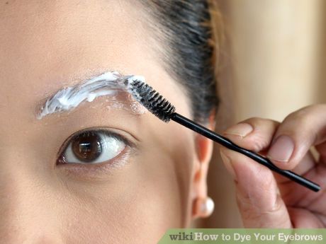 Grey Eyebrows, Dye Eyebrows, Vaseline Beauty Tips, Korean Makeup Tips, Morning Makeup, Skin Patches, Eyebrow Tinting, Beauty Tips For Face, How To Color Eyebrows