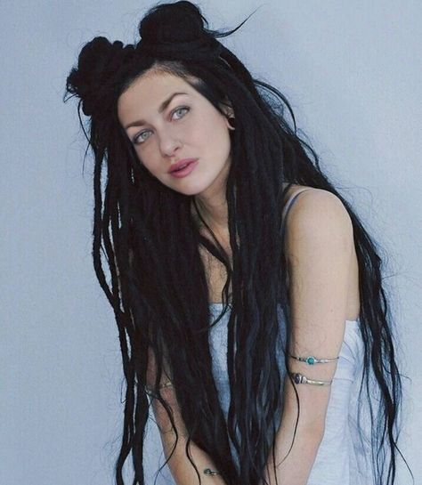 Dreadlocks Extensions, Dreads Girl, Beautiful Dreadlocks, Hippie Hair, Dreads Styles, Synthetic Dreadlocks, Dreadlock Extensions, Synthetic Dreads, Dread Hairstyles