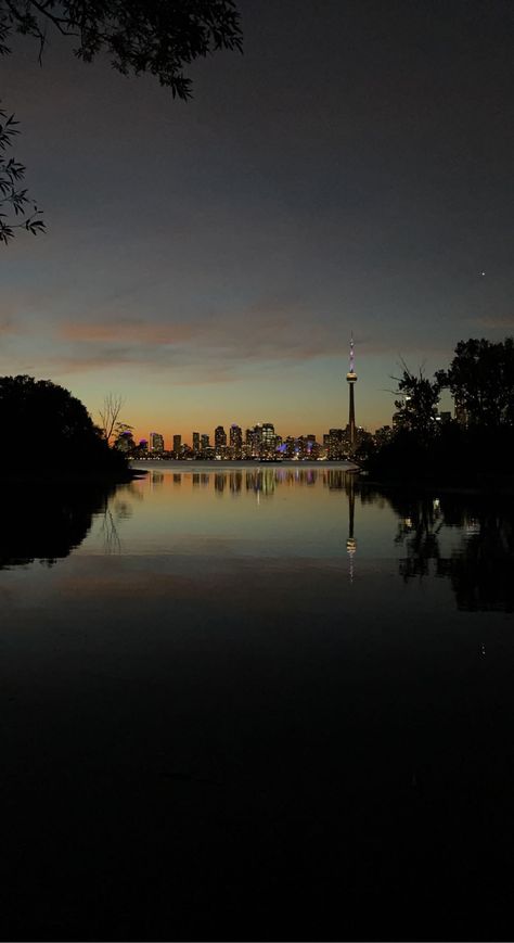 #Toronto #downtown #centreisland #sunset #cityview #6ix #view Canada Toronto City, Toronto Downtown, Centre Island, Island Sunset, Toronto City, Canada Toronto, Sunset View, Sunset Views, City View